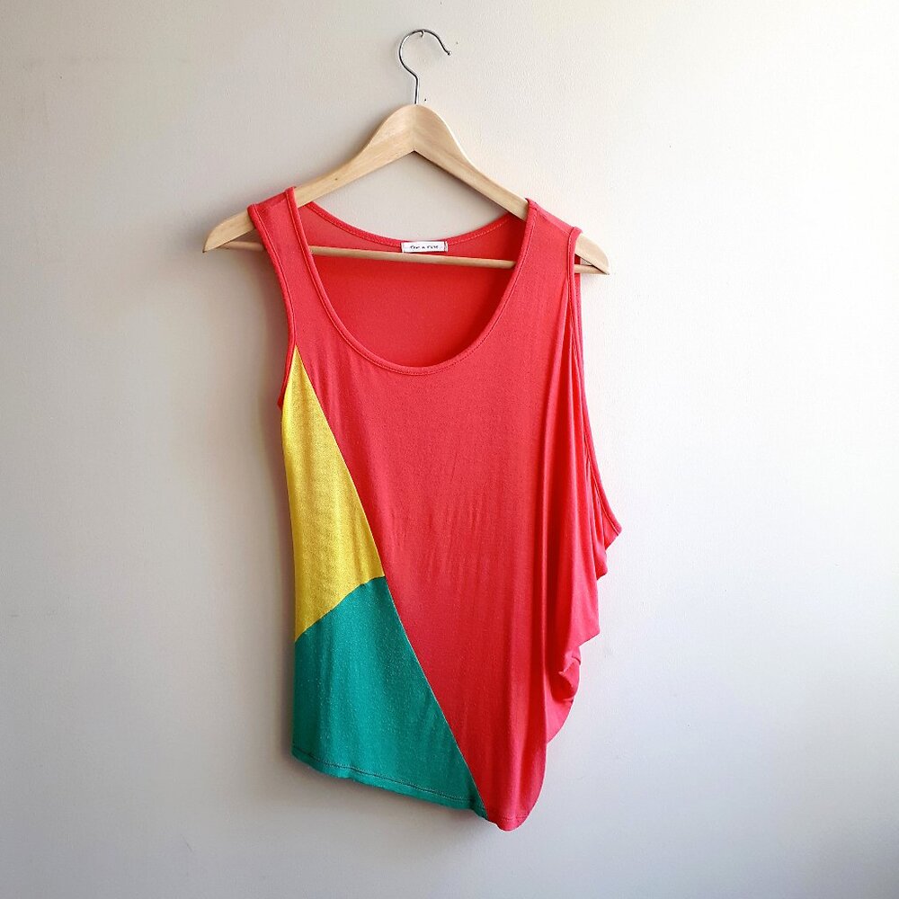 TEA N ROSE Asymmetrical Sleeveless Tank Top Colorblock Coral Orange Yellow Green